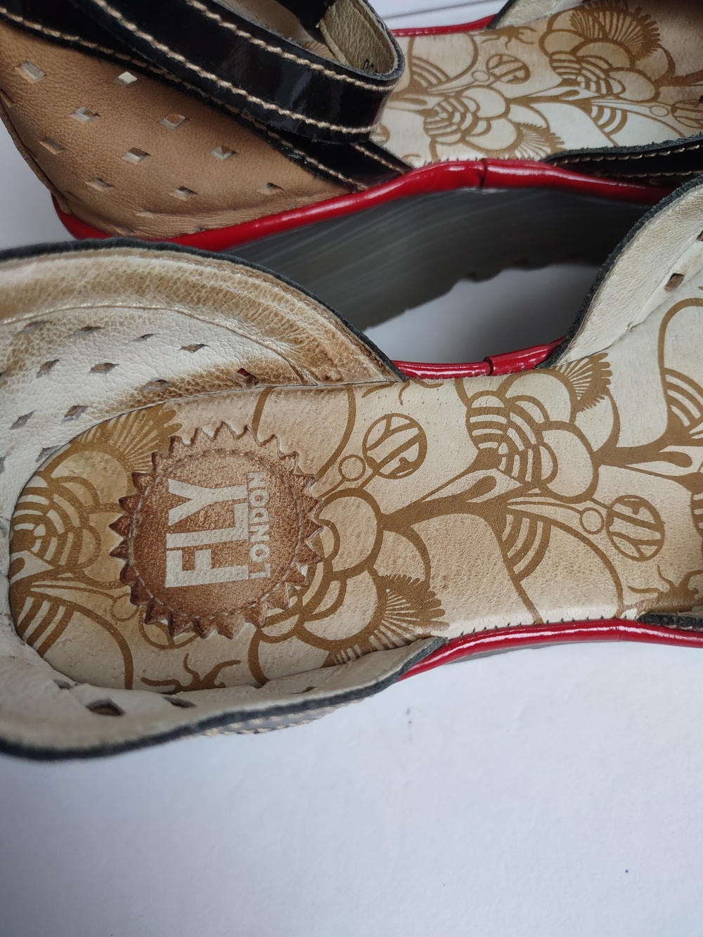 Fly London Tan and Black Wedge Sandals with Red Trim - Picture 4 of 10